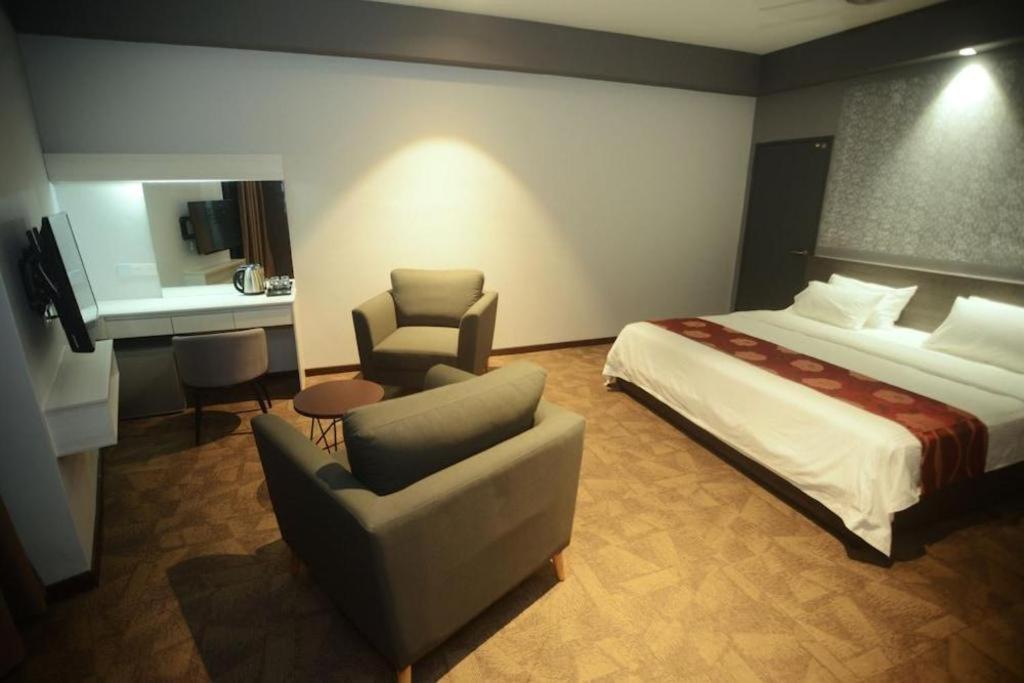 Star-Well Hotel Куала-Липис Экстерьер фото